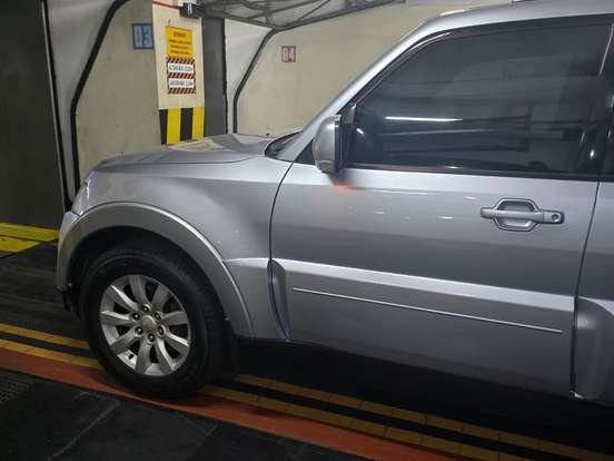 MITSUBISHI-PAJERO FULL-3.8 HPE 4X4 V6 24V GASOLINA 4P AUTOMÁTICO MITSUBISHI-PAJERO FULL-2010