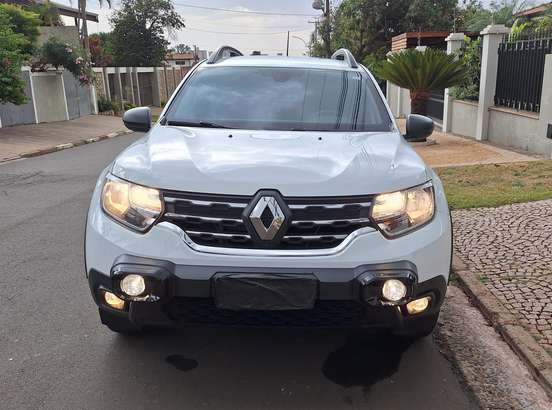 RENAULT-DUSTER-2022