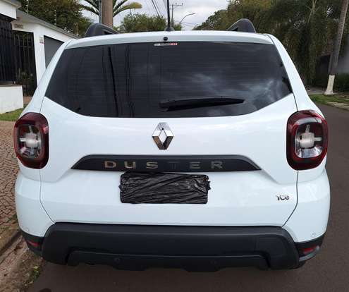 RENAULT-DUSTER-2022