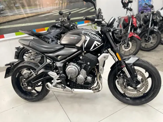 TRIUMPH TRIDENT 660 TRIUMPH TRIDENT 660