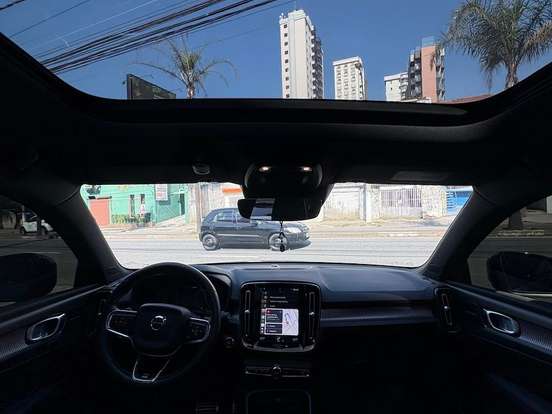 VOLVO-XC40-2.0 T5 GASOLINA R-DESIGN AWD GEARTRONIC VOLVO-XC40-2019