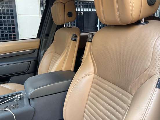 LAND ROVER-DISCOVERY-3.0 D300 TURBO DIESEL MHEV METROPOLITAN EDITION AUTOMÁTICO LAND ROVER-DISCOVERY-2023
