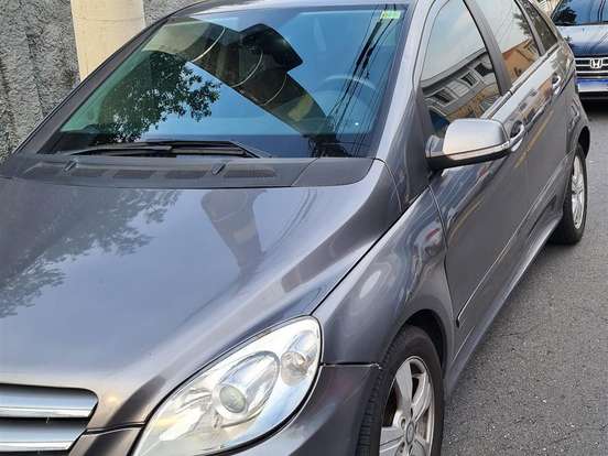 MERCEDES-BENZ-B 180-1.7 COMFORT 8V GASOLINA 4P AUTOMÁTICO MERCEDES-BENZ-B 180-2009