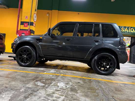 MITSUBISHI-PAJERO TR4-2.0 4X4 16V FLEX 4P MANUAL MITSUBISHI-PAJERO TR4-2010