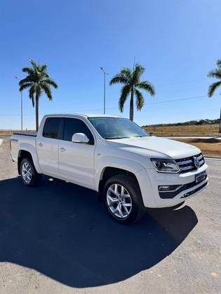 Imagem de VOLKSWAGEN AMAROK 2.0 HIGHLINE 4X4 CD 16V TURBO INTERCOOLER DIESEL 4P AUTOMÁTICO
