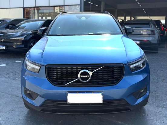 VOLVO-XC40-2.0 T5 GASOLINA R-DESIGN AWD GEARTRONIC VOLVO-XC40-2019