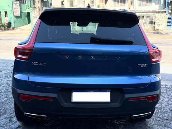 VOLVO-XC40-2.0 T5 GASOLINA R-DESIGN AWD GEARTRONIC VOLVO-XC40-2019