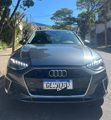 AUDI A4 2.0 TFSI GASOLINA PRESTIGE PLUS S TRONIC