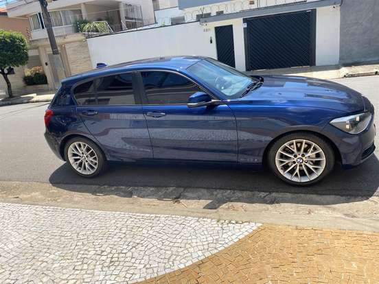 BMW-118i-1.6 SPORT GP 16V TURBO GASOLINA 4P AUTOMÁTICO BMW-118i-2013