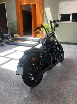 HARLEY-DAVIDSON SPORTSTER IRON 883 