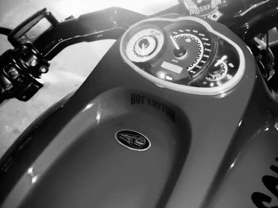 HARLEY-DAVIDSON-V-ROD MUSCLE HARLEY-DAVIDSON-V-ROD MUSCLE-2015