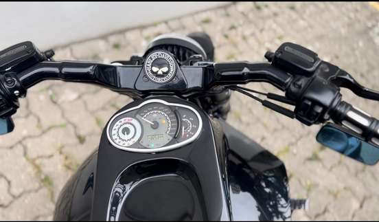 HARLEY-DAVIDSON-V-ROD MUSCLE HARLEY-DAVIDSON-V-ROD MUSCLE-2015