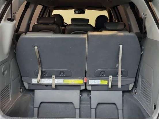 KIA-CARNIVAL-3.5 EX V6 24V GASOLINA 4P AUTOMÁTICO KIA-CARNIVAL-2012