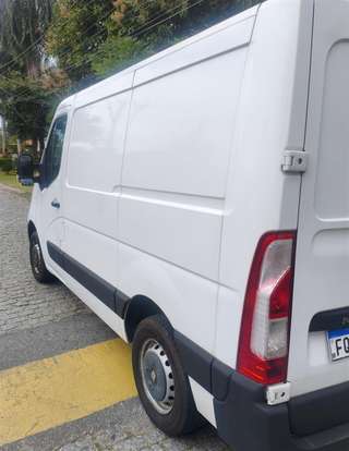 RENAULT-MASTER-2014