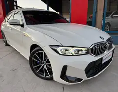BMW 320i 2.0 16V TURBO FLEX M SPORT AUTOMÁTICO BMW 320i 2.0 16V TURBO FLEX M SPORT AUTOMÁTICO