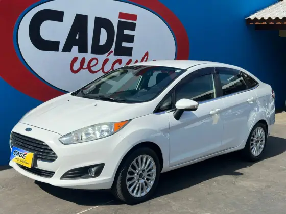 FORD FIESTA 1.6 TITANIUM SEDAN 16V FLEX 4P POWERSHIFT FORD FIESTA 1.6 TITANIUM SEDAN 16V FLEX 4P POWERSHIFT