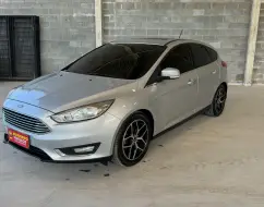 FORD FOCUS 2.0 TITANIUM PLUS 16V FLEX 4P POWERSHIFT FORD FOCUS 2.0 TITANIUM PLUS 16V FLEX 4P POWERSHIFT