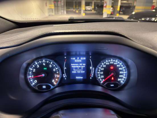 JEEP-RENEGADE-2018