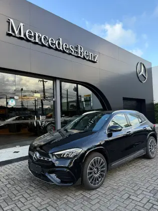MERCEDES-BENZ GLA 200 1.3 MHEV AMG LINE 7G-DCT