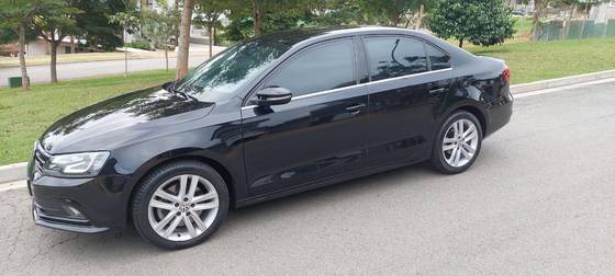 VOLKSWAGEN JETTA 2.0 TSI HIGHLINE 211CV GASOLINA 4P TIPTRONIC