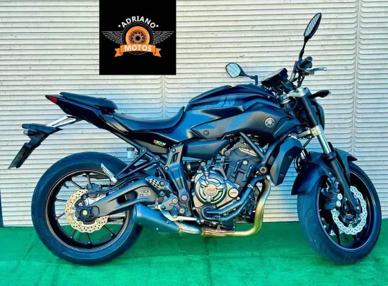 YAMAHA MT-07 ABS YAMAHA MT-07 ABS