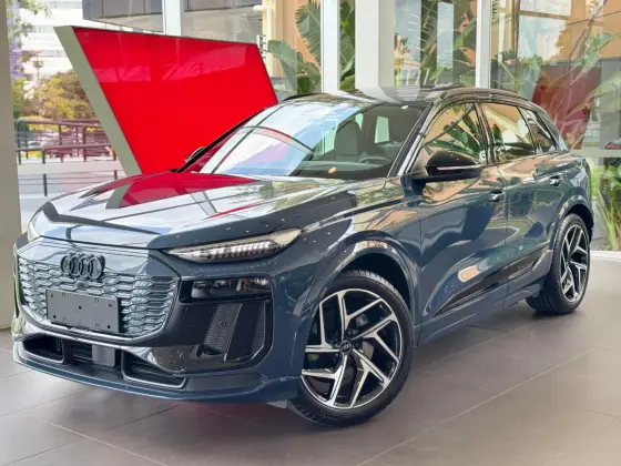 AUDI Q6 E-TRON 100 KW ELÉTRICO PERFORMANCE BLACK QUATTRO