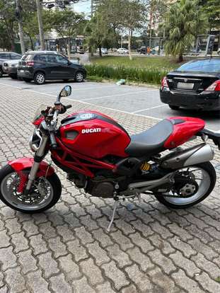 DUCATI-MONSTER 1100-2010