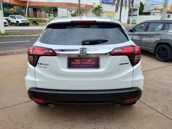 HONDA-HR-V-2021