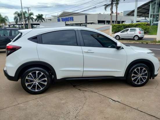 HONDA-HR-V-2021