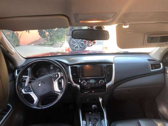 MITSUBISHI-L200 TRITON-2.4 16V TURBO DIESEL SPORT HPE-S CD 4P 4X4 AUTOMÁTICO MITSUBISHI-L200 TRITON-2019