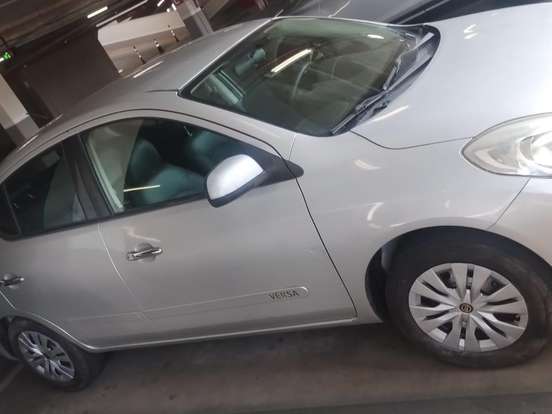 NISSAN-VERSA-1.6 16V FLEX SV 4P MANUAL NISSAN-VERSA-2013