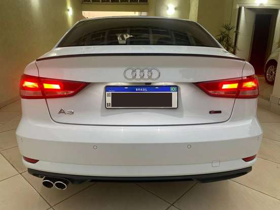 AUDI-A3-2019