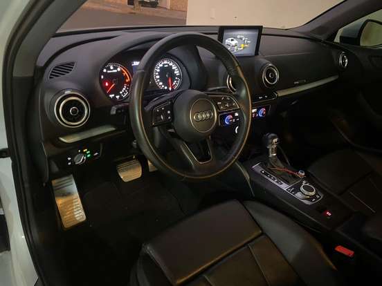 AUDI-A3-1.4 TFSI FLEX SEDAN PRESTIGE PLUS TIPTRONIC AUDI-A3-2019