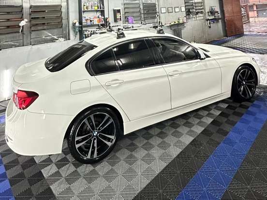 BMW-320i-2.0 SPORT 16V TURBO ACTIVE FLEX 4P AUTOMÁTICO BMW-320i-2018