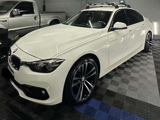 BMW-320i-2.0 SPORT 16V TURBO ACTIVE FLEX 4P AUTOMÁTICO BMW-320i-2018