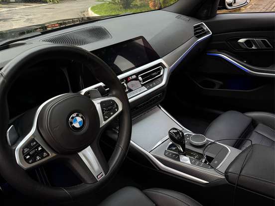 BMW-330i-2.0 16V TURBO GASOLINA M SPORT AUTOMÁTICO BMW-330i-2019