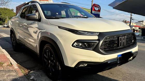 FIAT TORO 2.0 16V TURBO DIESEL ULTRA 4WD AT9