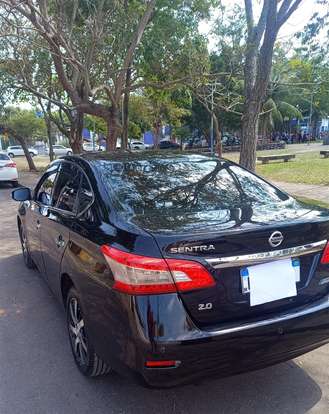 NISSAN-SENTRA-2014