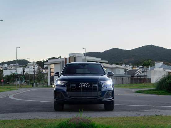 AUDI-Q7-3.0 55 TFSI GASOLINA PERFORMANCE BLACK QUATTRO TIPTRONIC AUDI-Q7-2022