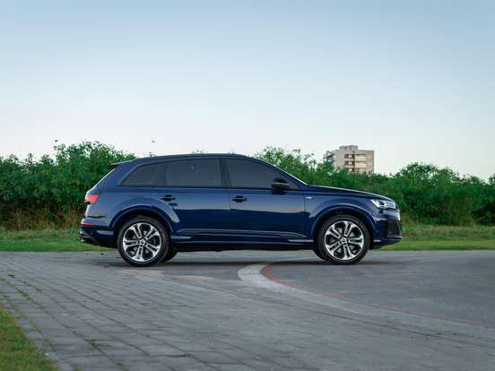 AUDI-Q7-3.0 55 TFSI GASOLINA PERFORMANCE BLACK QUATTRO TIPTRONIC AUDI-Q7-2022