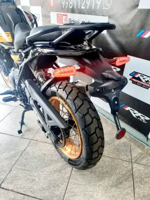 ROYAL ENFIELD-HIMALAYAN 450 HANLE BLACK-2025