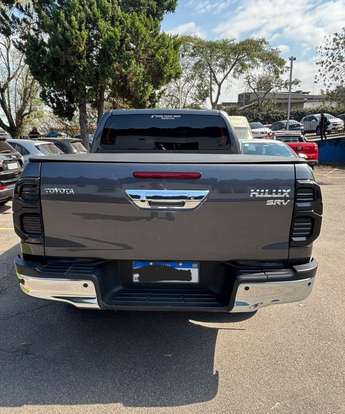 TOYOTA-HILUX-2.8 D-4D TURBO DIESEL CD SRV 4X4 AUTOMÁTICO TOYOTA-HILUX-2022