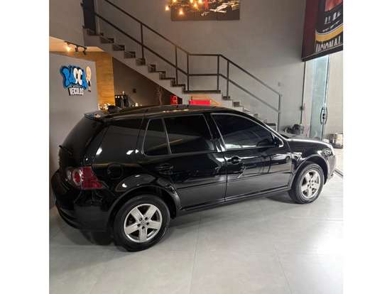 VOLKSWAGEN-GOLF-2.0 MI 8V FLEX 4P TIPTRONIC VOLKSWAGEN-GOLF-2010