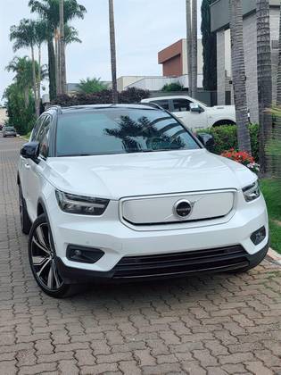 Imagem de VOLVO XC40 P8 RECHARGE ELECTRIC BEV PURE AWD