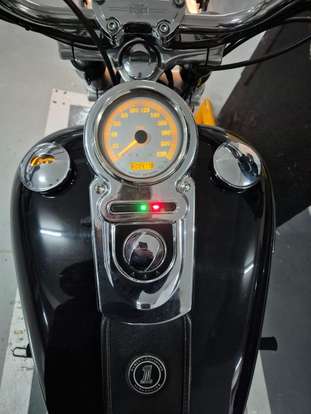 HARLEY-DAVIDSON-DYNA SUPER GLIDE-2008