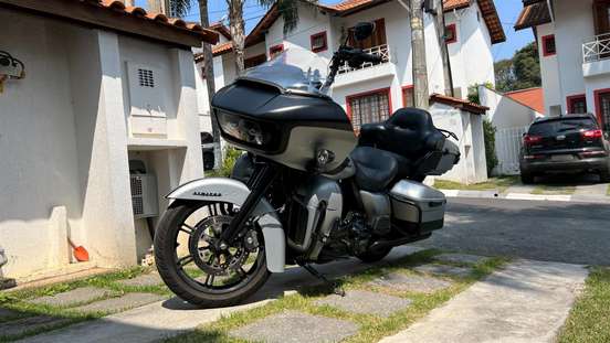 HARLEY-DAVIDSON-ROAD GLIDE LIMITED-2019