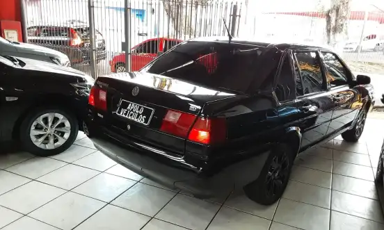 VOLKSWAGEN-SANTANA-2005