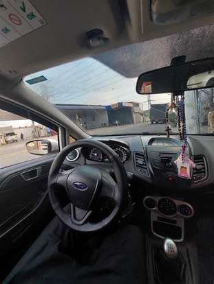 FORD-FIESTA-2014