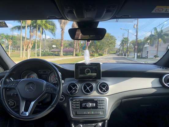 MERCEDES-BENZ-GLA 200-1.6 CGI ADVANCE 16V TURBO FLEX 4P AUTOMÁTICO MERCEDES-BENZ-GLA 200-2015
