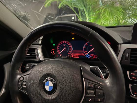 BMW 320i 2.0 SPORT 16V TURBO ACTIVE FLEX 4P AUTOMÁTICO